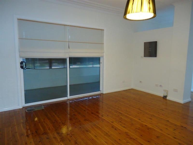 32 Manoora Ave, Wagga Wagga NSW 2650