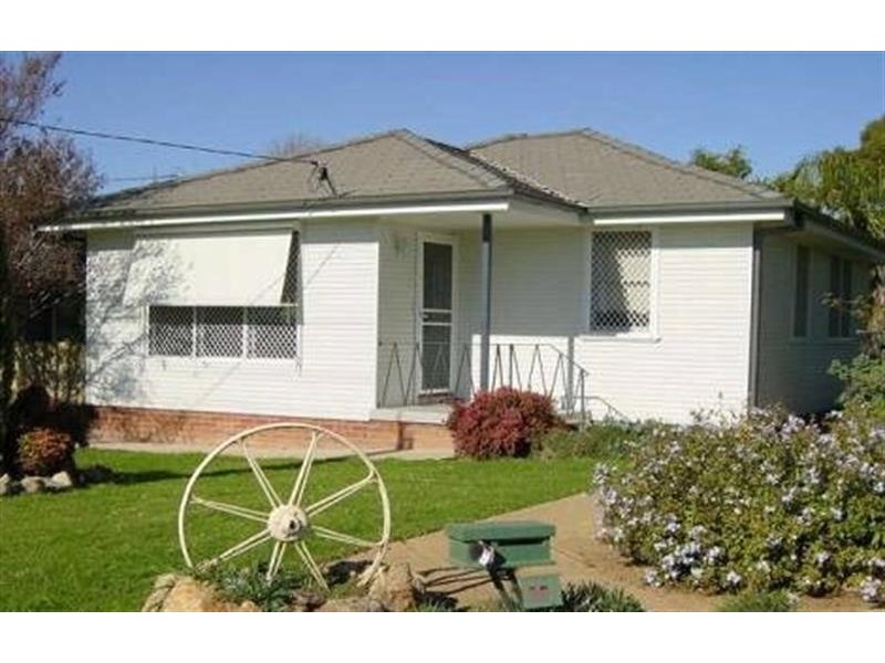 44 Ashmont  Ave, Wagga Wagga NSW 2650