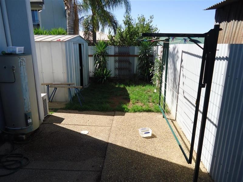 7/65 Crampton St, Wagga Wagga NSW 2650