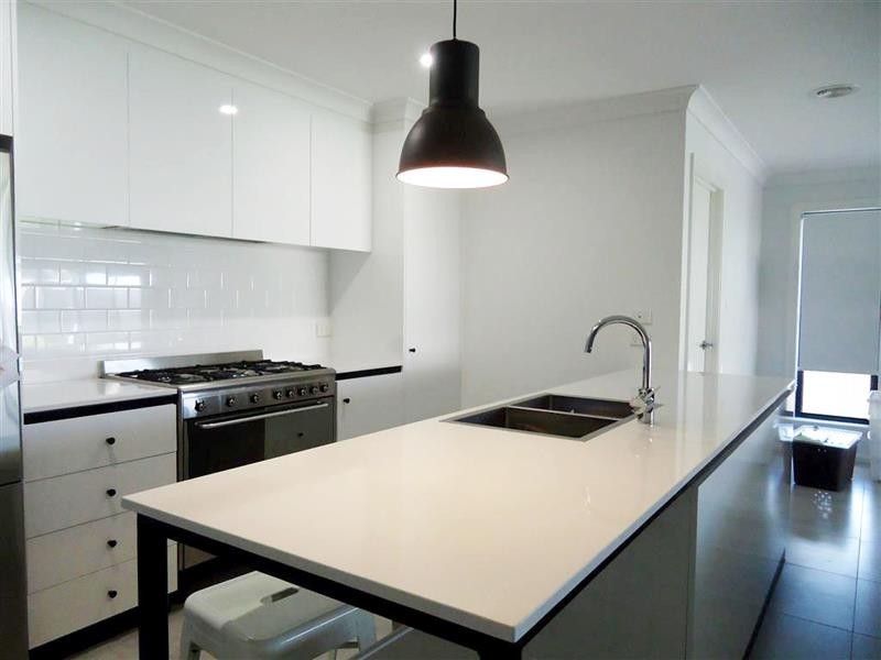 3 Glandore St, Bourkelands NSW 2650