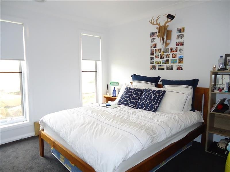 33 Clifton St, Bourkelands NSW 2650