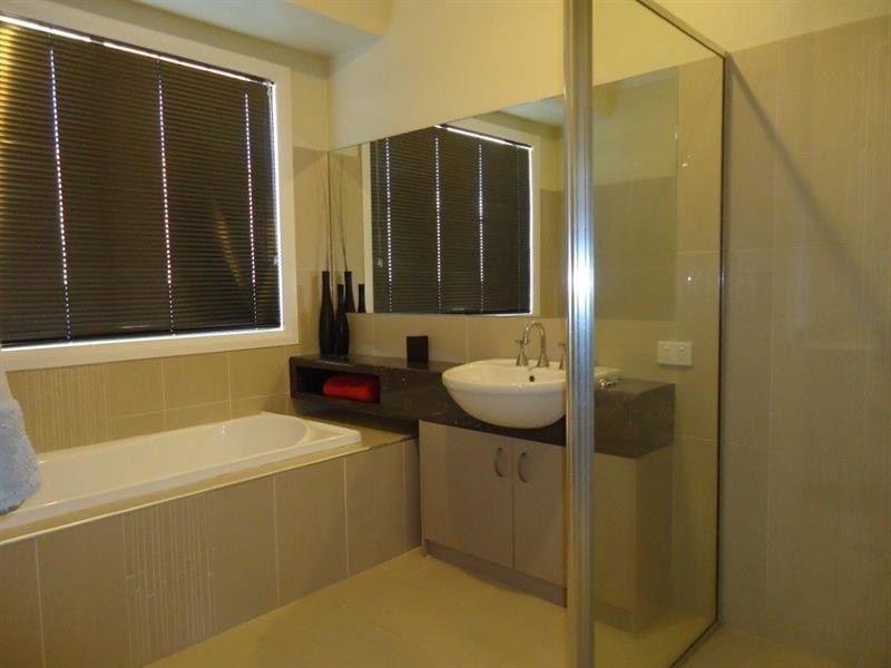 22 Bogong Cres, Tatton NSW 2650