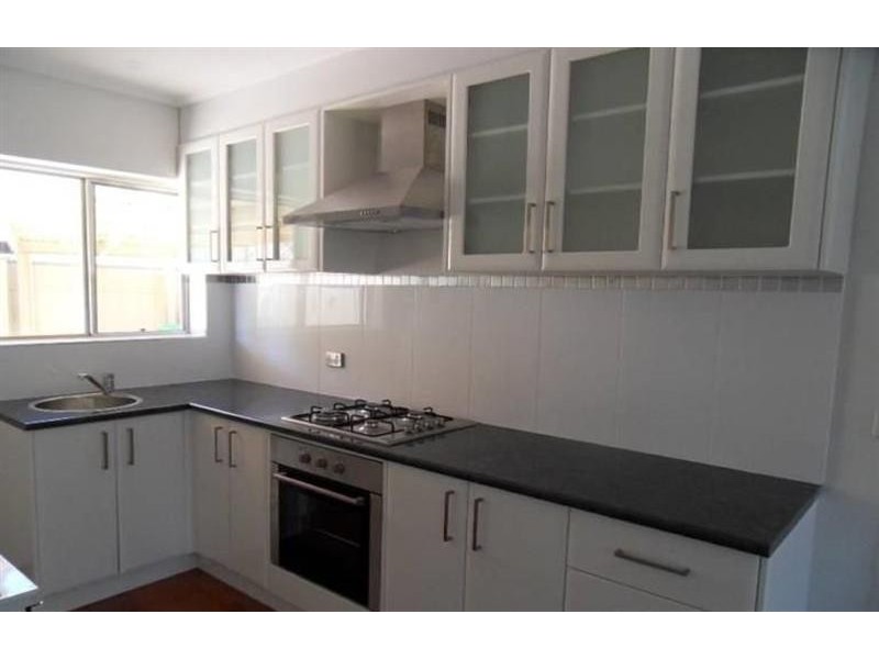 6/5 Karen St, Tolland NSW 2650