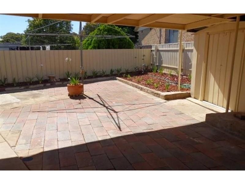 6/5 Karen St, Tolland NSW 2650