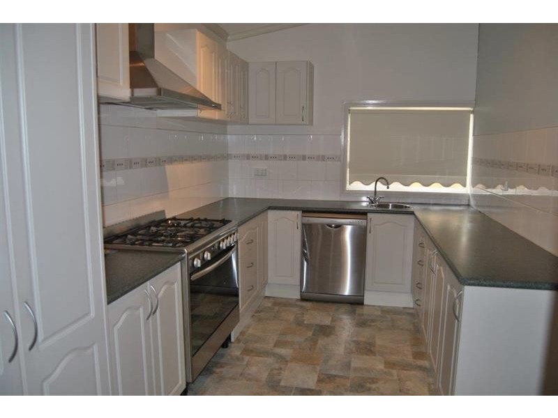 30 Brookong Ave, Wagga Wagga NSW 2650