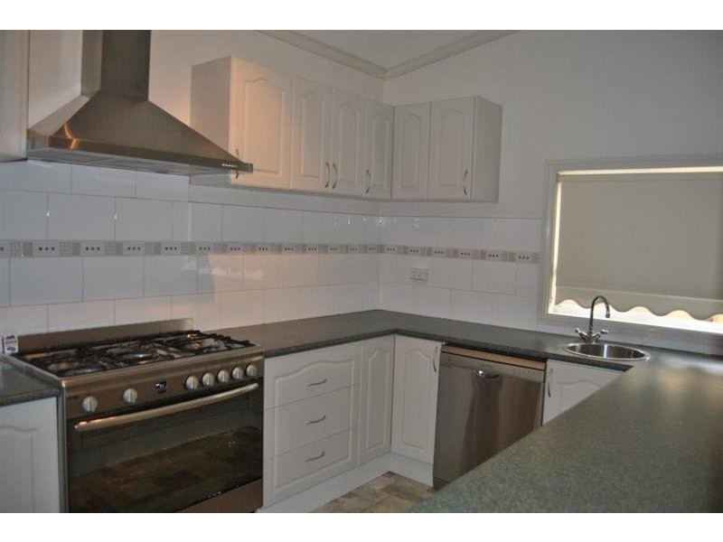 30 Brookong Ave, Wagga Wagga NSW 2650
