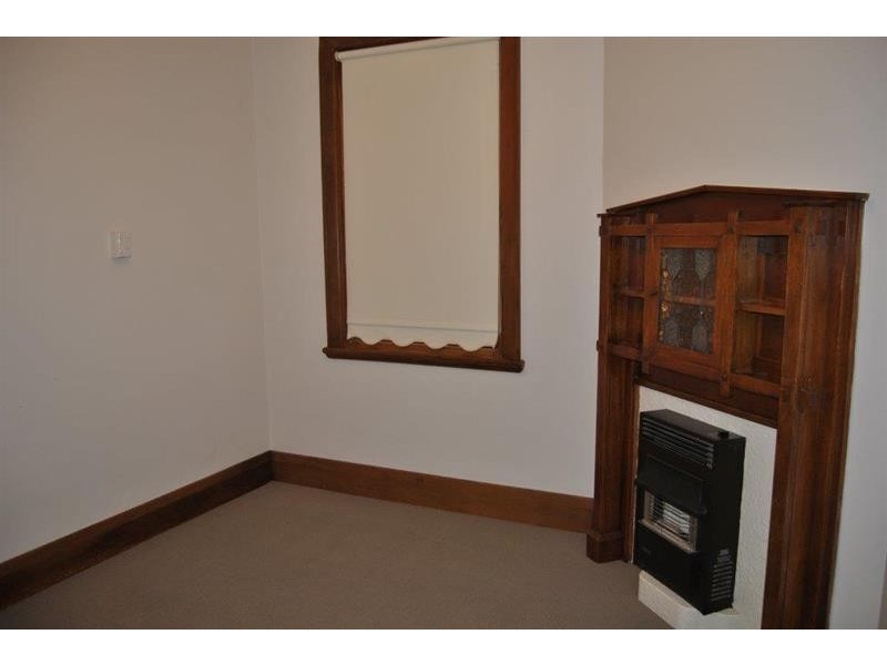 30 Brookong Ave, Wagga Wagga NSW 2650