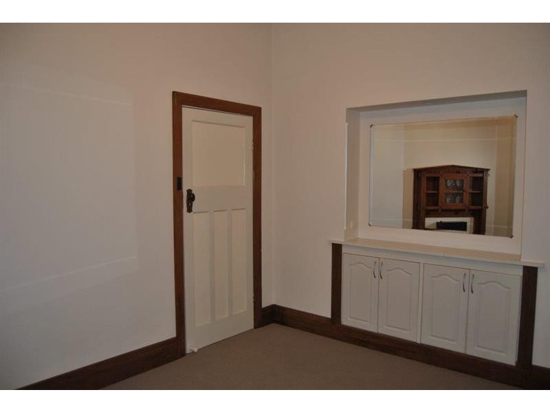 30 Brookong Ave, Wagga Wagga NSW 2650