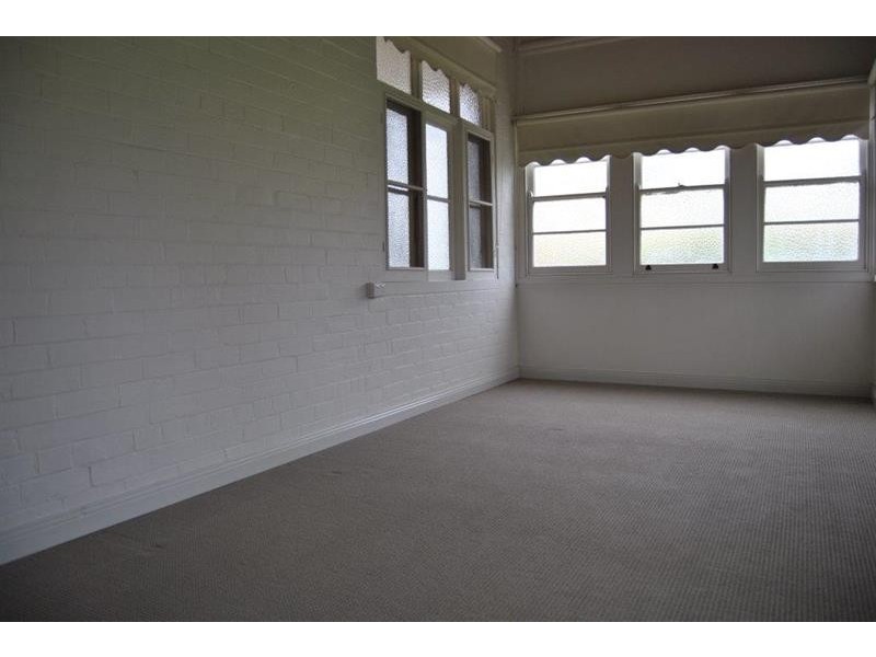 30 Brookong Ave, Wagga Wagga NSW 2650