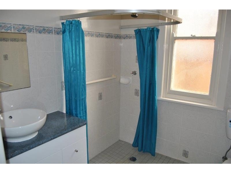 30 Brookong Ave, Wagga Wagga NSW 2650