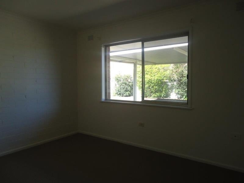 1/10 Higgins Ave, Wagga Wagga NSW 2650