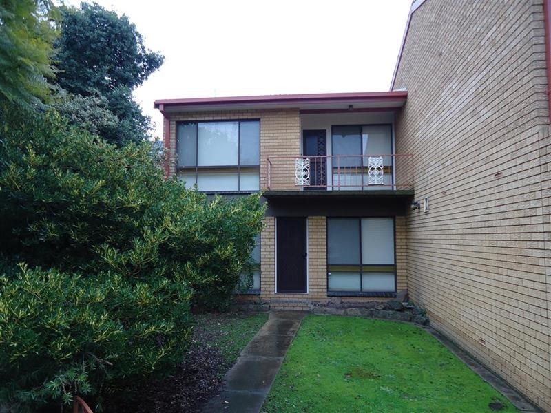 3/4-6 Thorne  St, Wagga Wagga NSW 2650