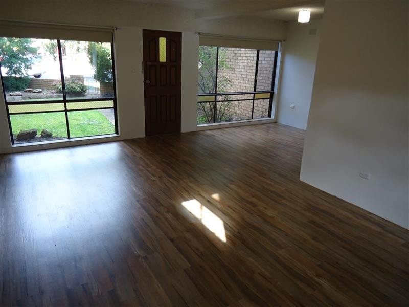3/4-6 Thorne  St, Wagga Wagga NSW 2650