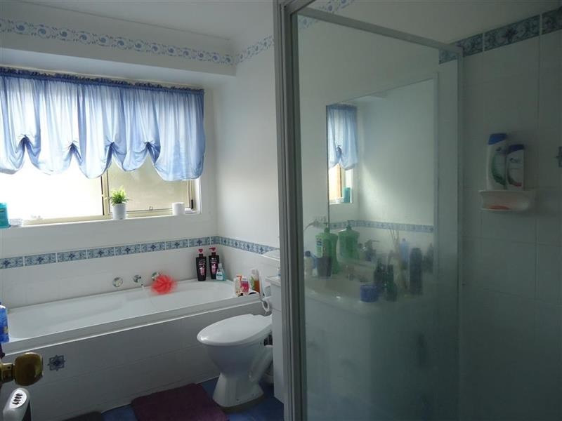 5 Clipper Way, Estella NSW 2650