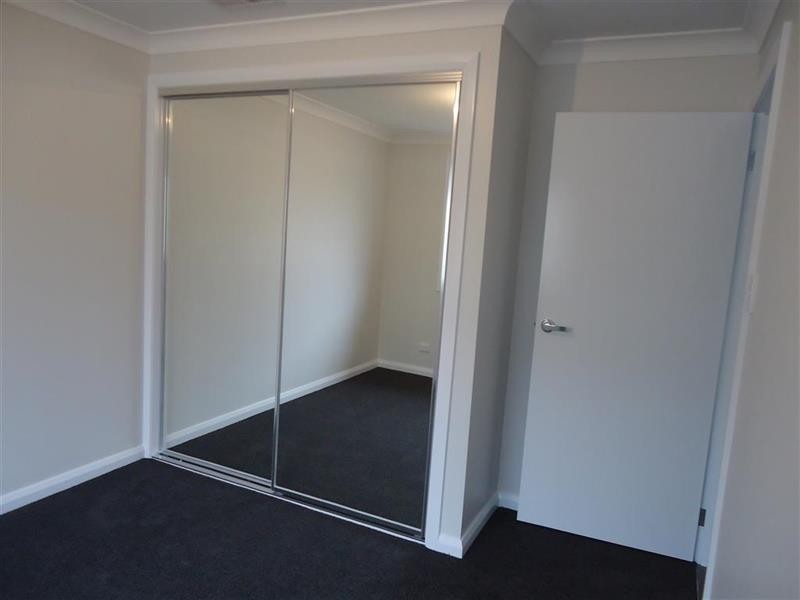 29 Alma Cres, Estella NSW 2650
