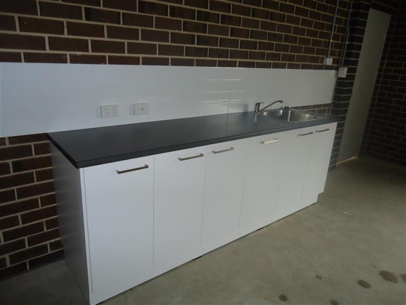29 Alma Cres, Estella NSW 2650