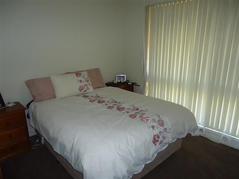 20 Merinda  Cres, Kooringal NSW 2650