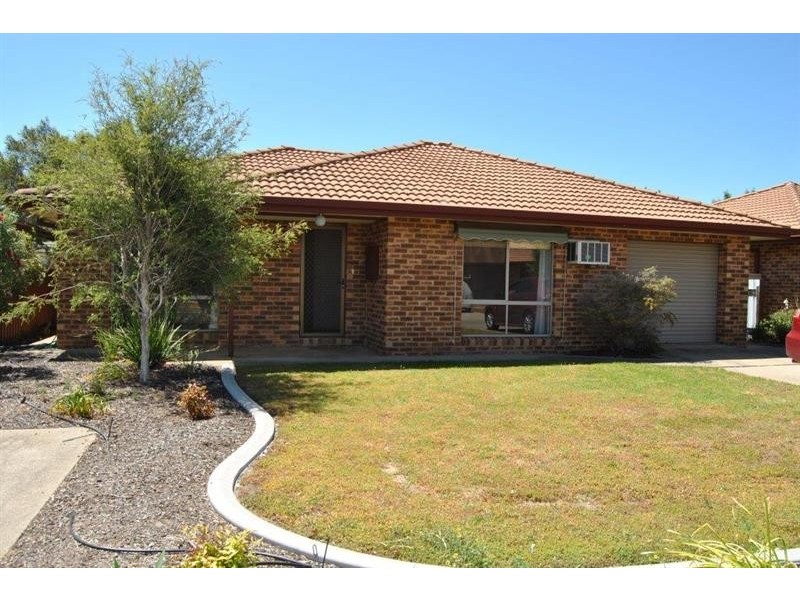 13/9 Travers St, Wagga Wagga NSW 2650