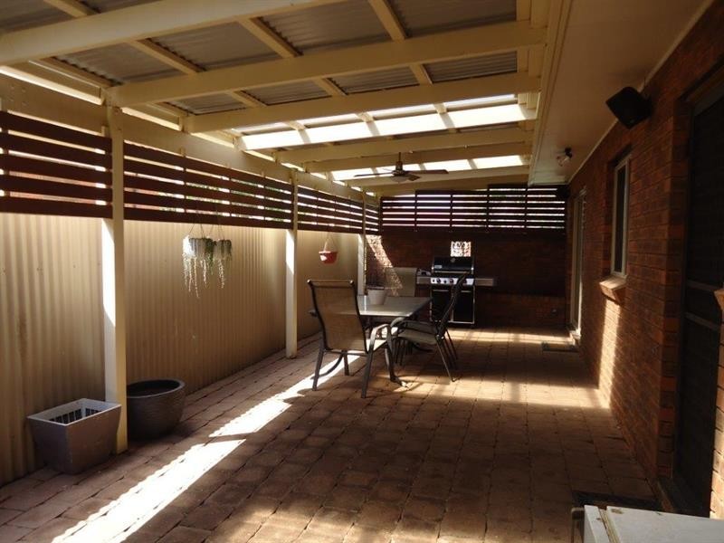 13 Darri St, Glenfield Park NSW 2650