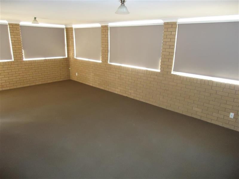 93 Mckell Ave, Mount Austin NSW 2650