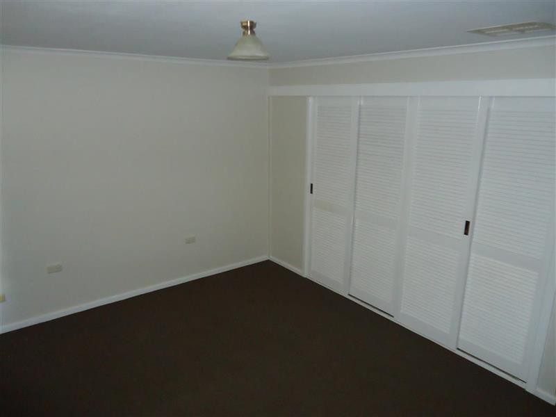 93 Mckell Ave, Mount Austin NSW 2650