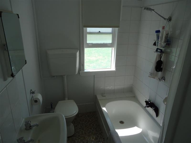 145 Bourke  St, Mount Austin NSW 2650