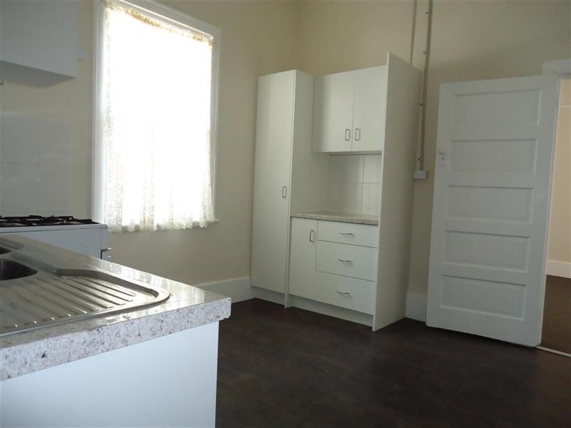 26A Tompson  St, Wagga Wagga NSW 2650