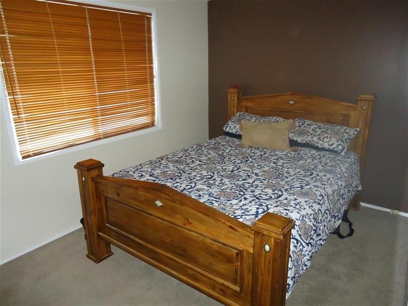 77 Stanley St, Kooringal NSW 2650