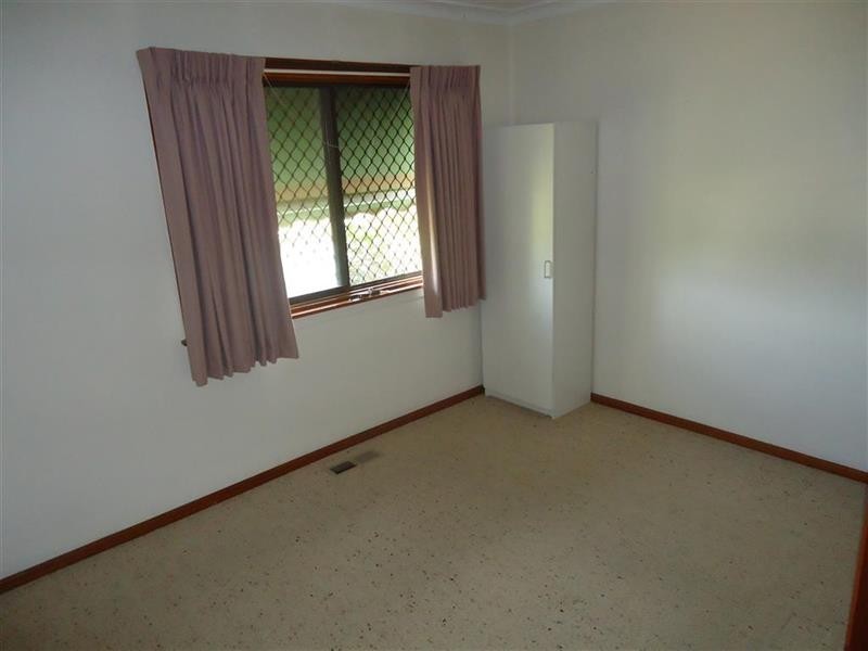 5 Condon Ave, Mount Austin NSW 2650