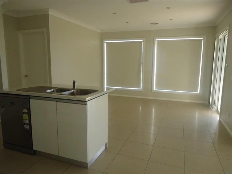 3/7 Clarence Pl, Tatton NSW 2650