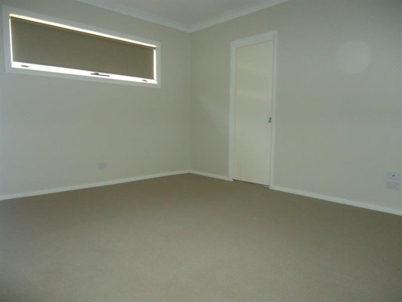 3/7 Clarence Pl, Tatton NSW 2650
