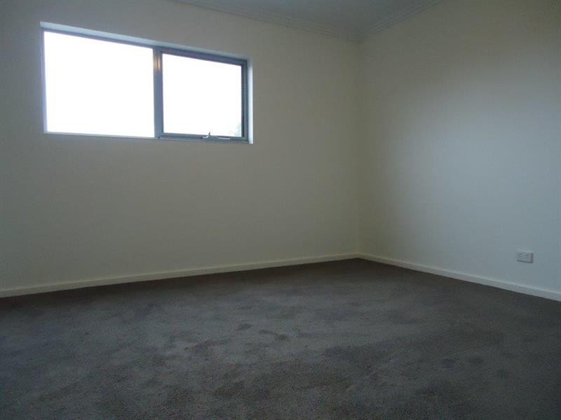 70 Travers  St, Wagga Wagga NSW 2650