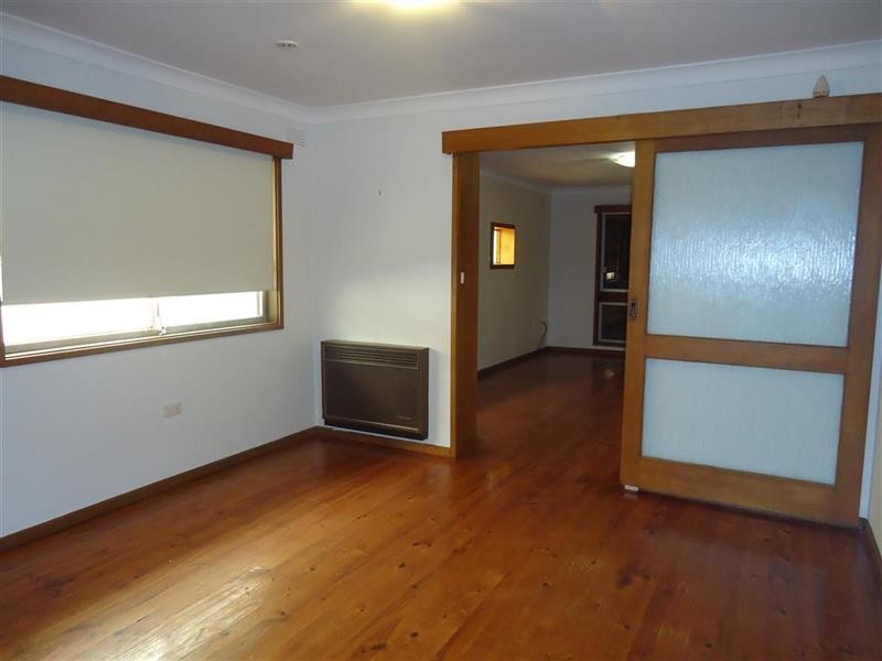 6 Truman  Ave, Tolland NSW 2650