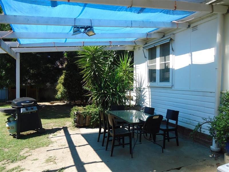 25 The Boulevarde -, Kooringal NSW 2650