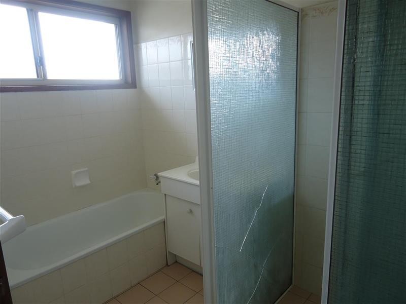 4/26 Bulolo St, Ashmont NSW 2650