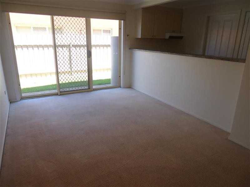 9/11 Crampton St, Wagga Wagga NSW 2650