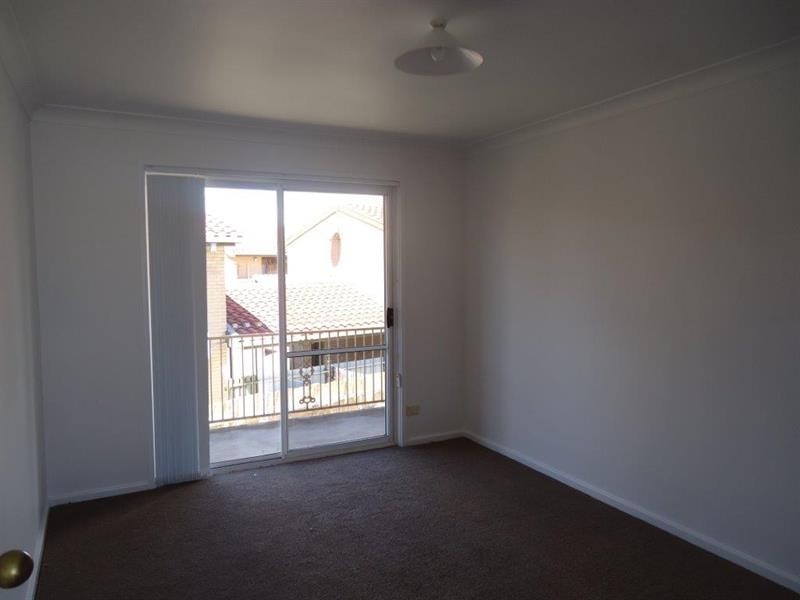 2/245 Edward St, Wagga Wagga NSW 2650