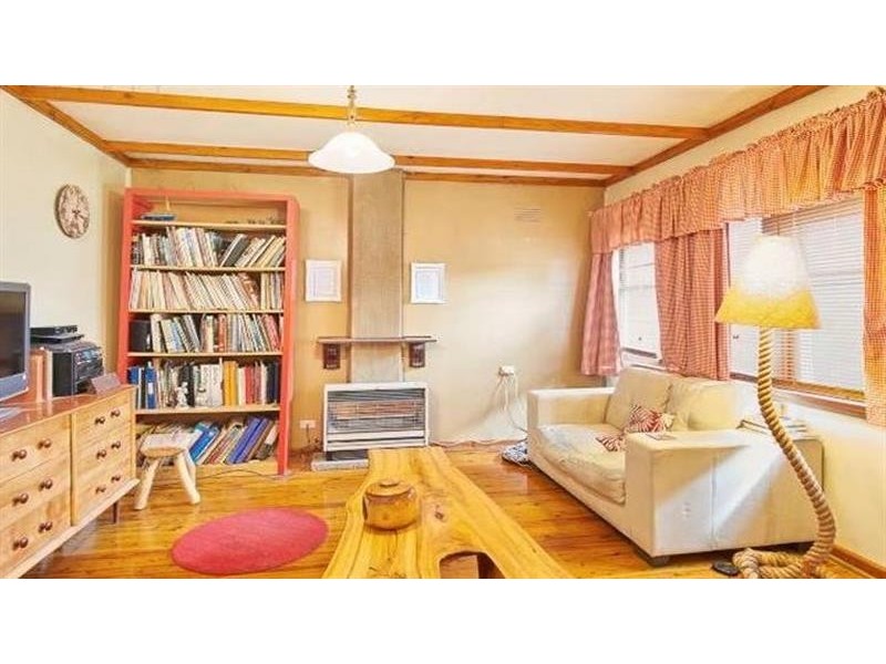 29 Tobruk St, Ashmont NSW 2650