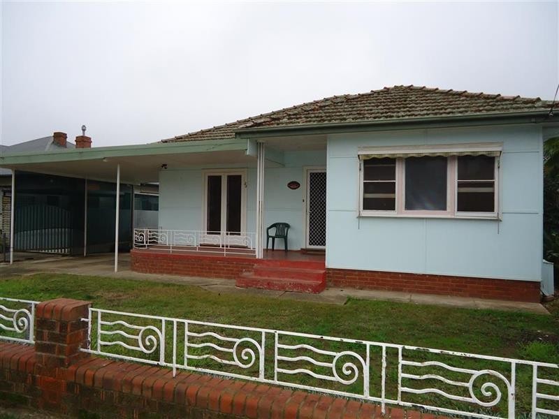 25 Darlow St, Wagga Wagga NSW 2650