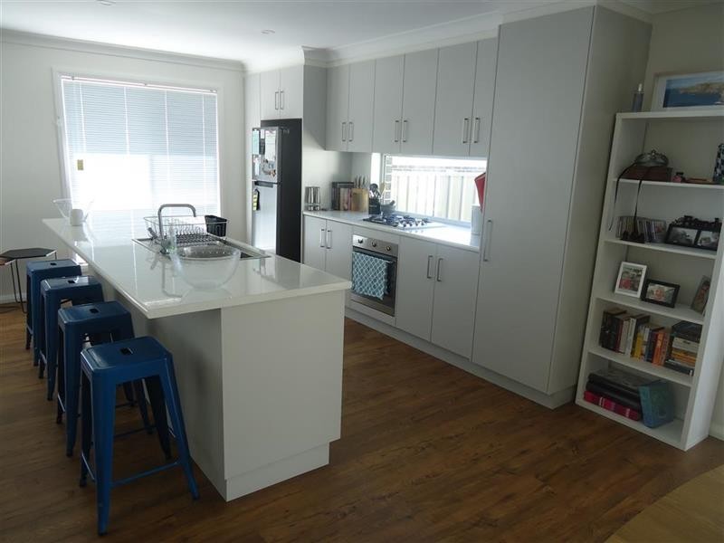 4/26 Pooginook Pl, Bourkelands NSW 2650