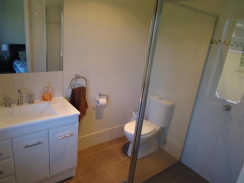 24 Quandong Pl, Forest Hill NSW 2651