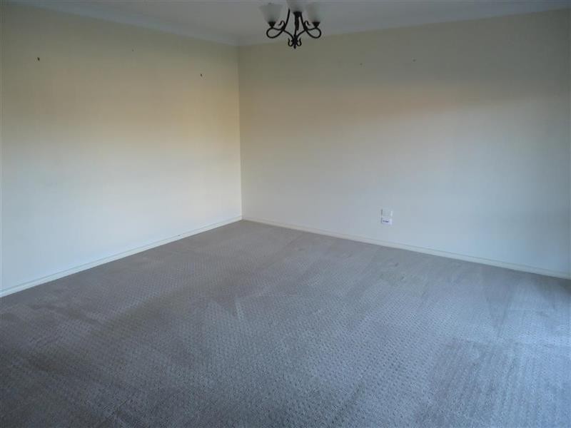 3 Boree Ave, Forest Hill NSW 2651