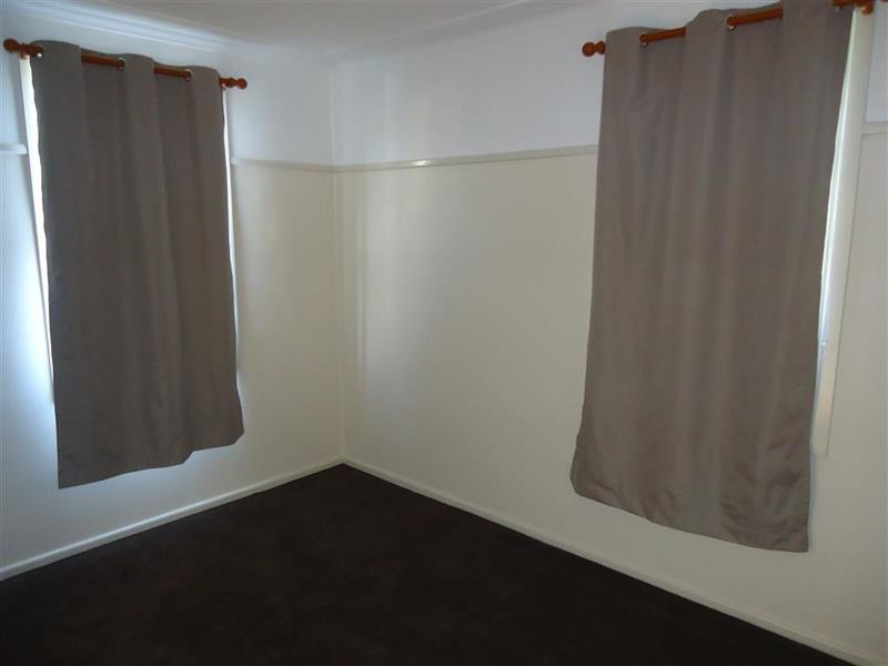 138 Macleay St, Turvey Park NSW 2650