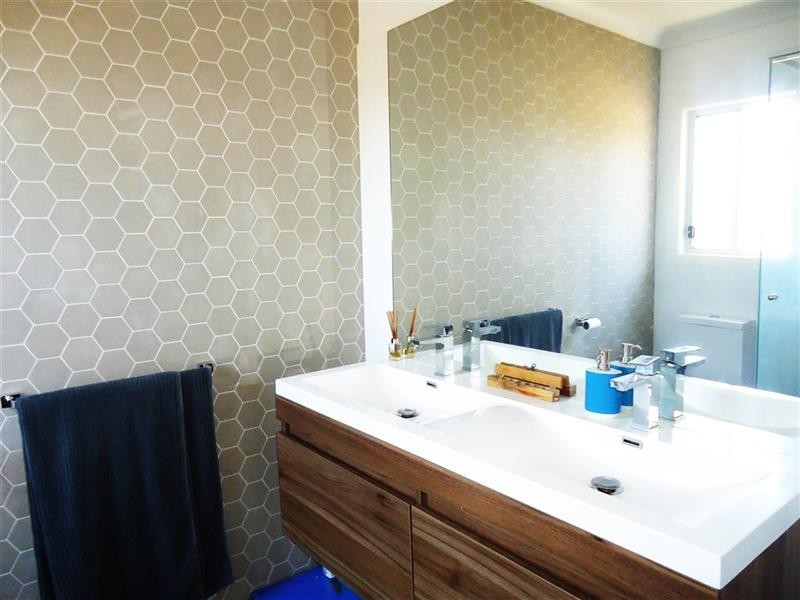 51 Durack Cct, Boorooma NSW 2650