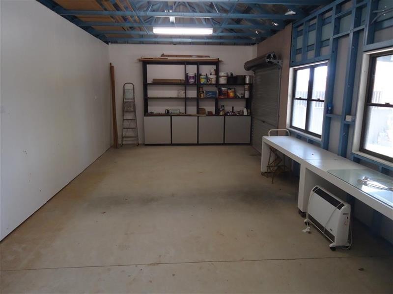 38 Mair St, Turvey Park NSW 2650