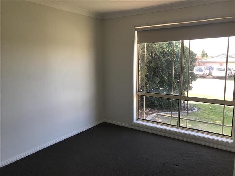 1/8 Malebo Pl, Tatton NSW 2650