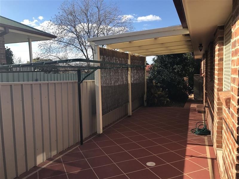 1/8 Malebo Pl, Tatton NSW 2650