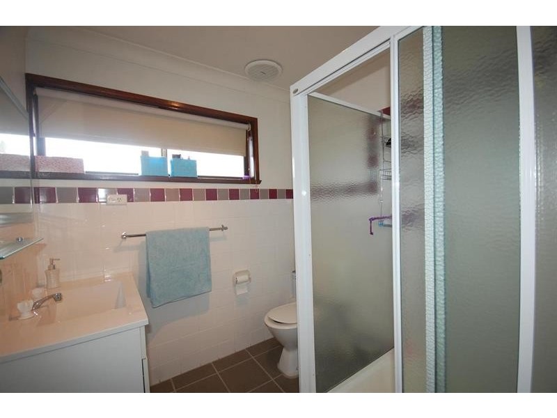 1/81-85 Ziegler Ave, Kooringal NSW 2650