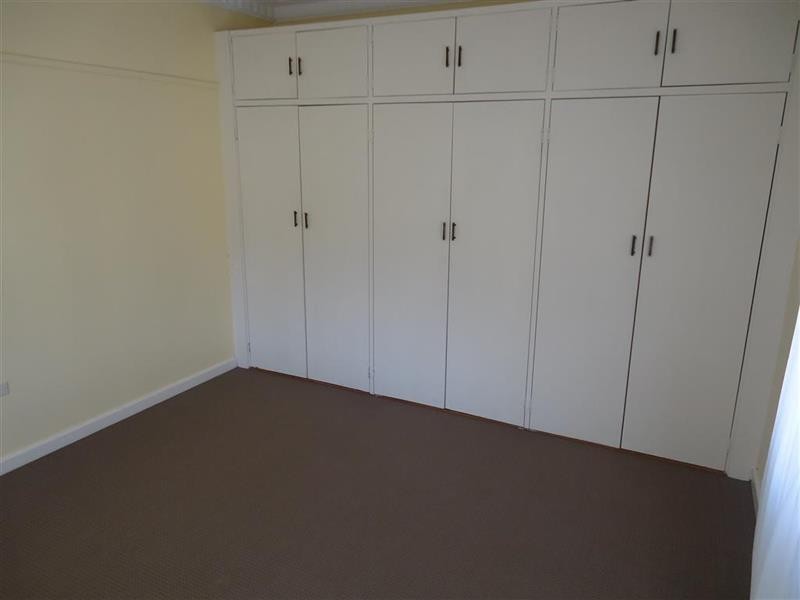 129 Grove St, Kooringal NSW 2650