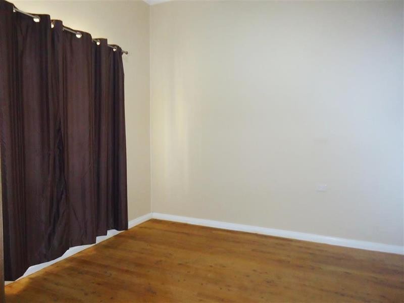 6 Day St, The Rock NSW 2655